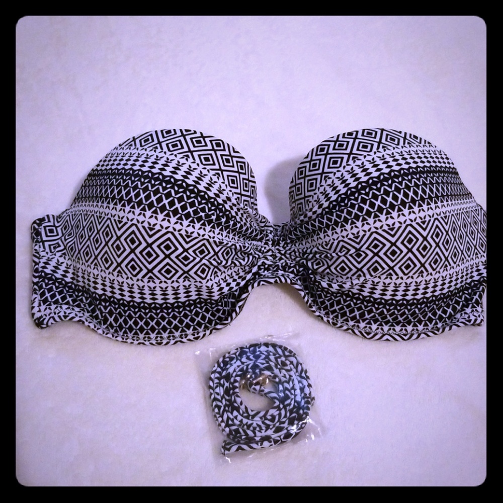 Victoria's Secret bandeau bikini top